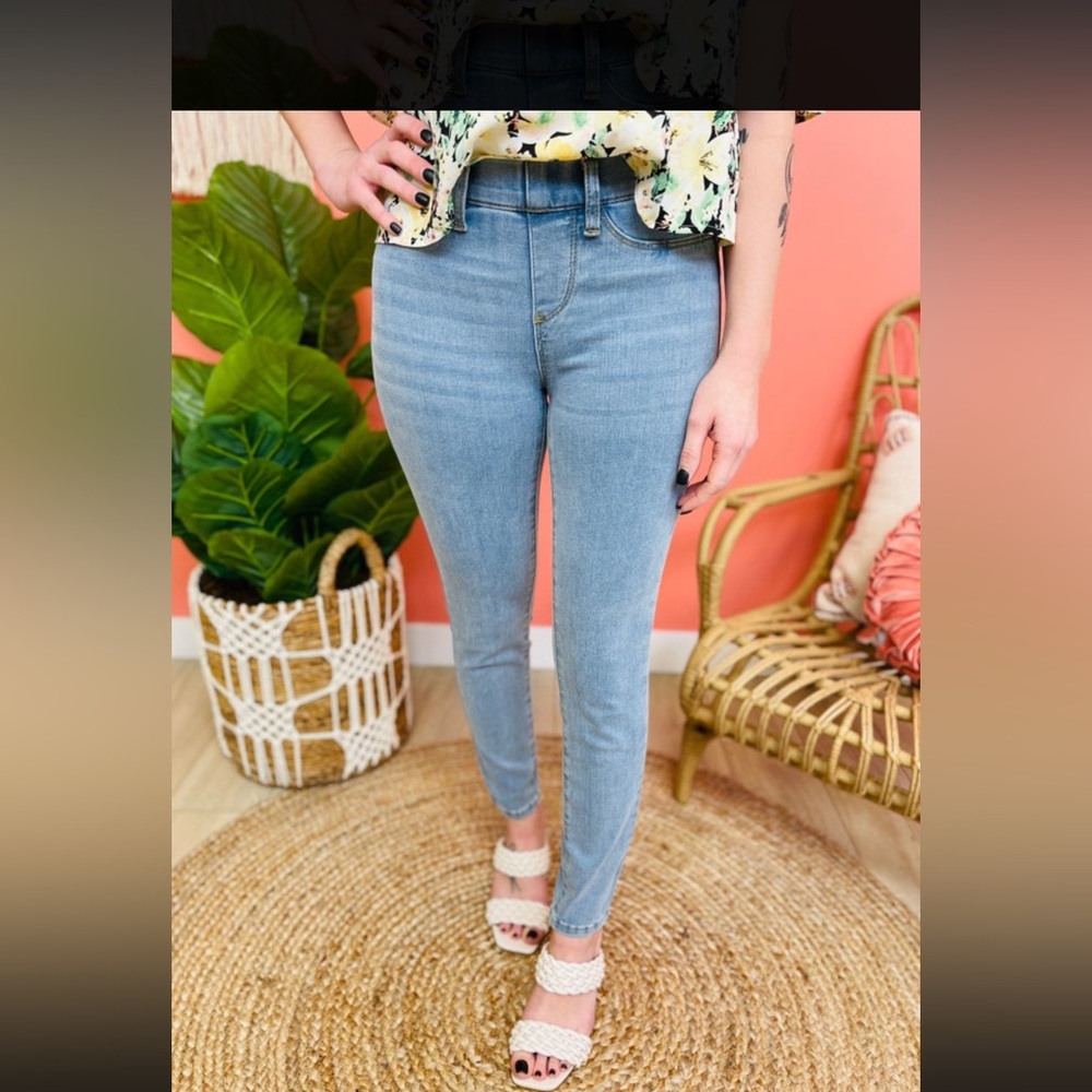 COPY - Judy Blue -pull yourself together -plus size -Skinny Fit-Pull On-Light B…